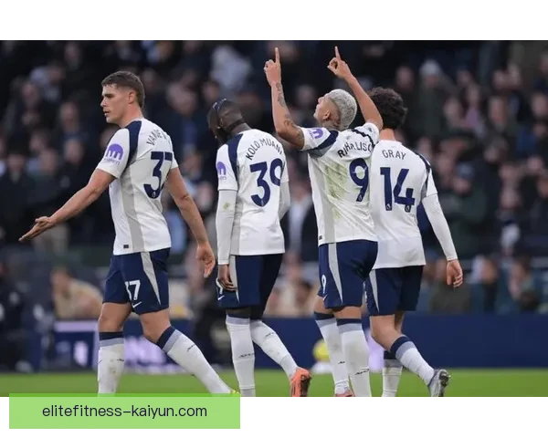 哈兰德在瓜帅战术中发挥稳定，成为曼城进攻的关键核心