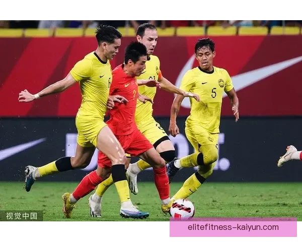 乌德勒支进攻套路分析：持续提升的战术配合与突破策略